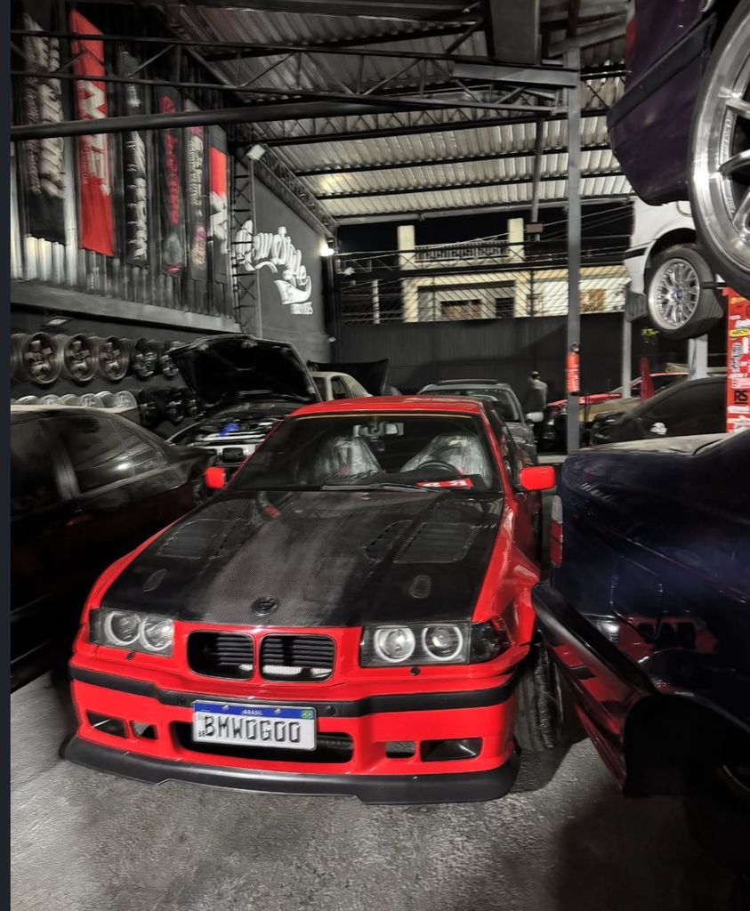 BMW E36 Deadpool