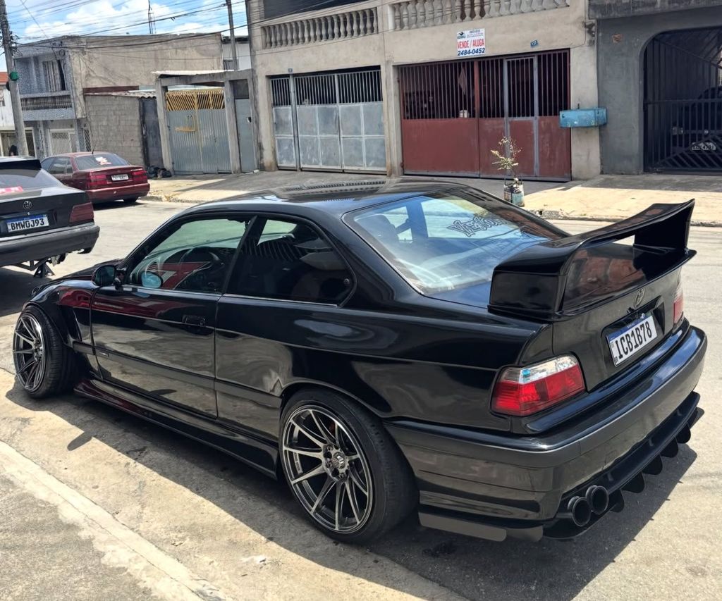 BMW E36 Venom